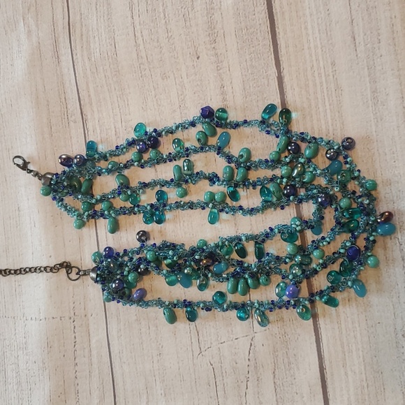 Blue chunky beaded layered necklace - Picture 6 of 6